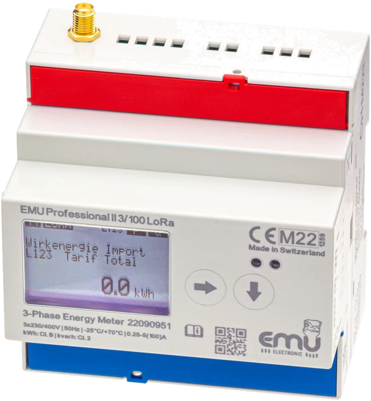 EMU Professional II 3/100 LoRa in Schrägansicht, Lüftungsschlitze und SMA-Antennenanschluss auf der Oberseite sichtbar